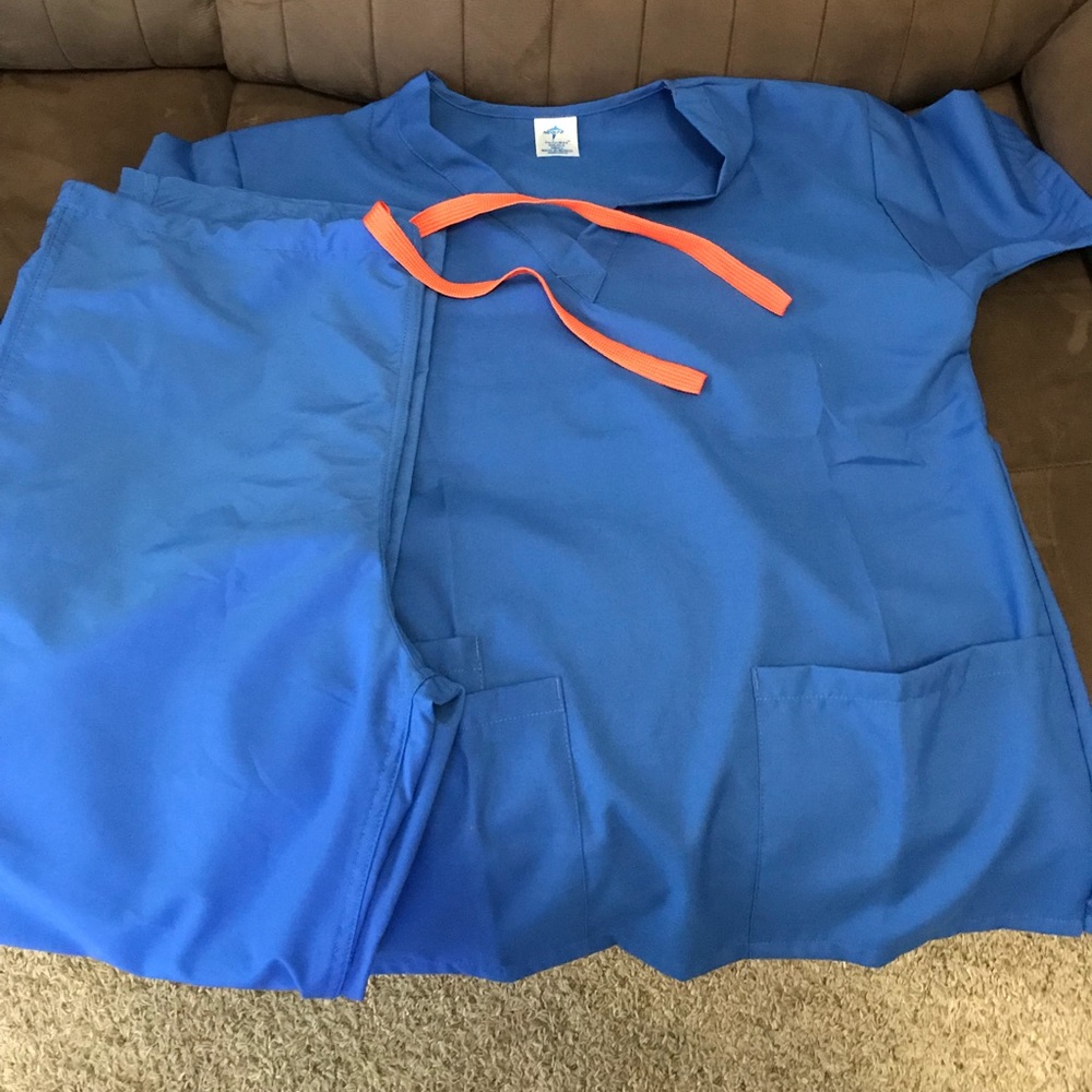 Medline Scrub Set